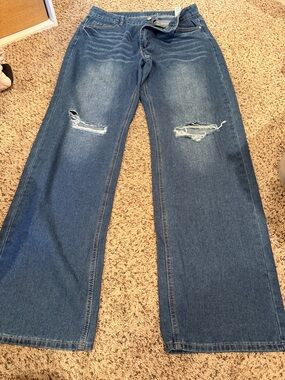 SHEIN Blue Men's Bootcut Distressed Jeans